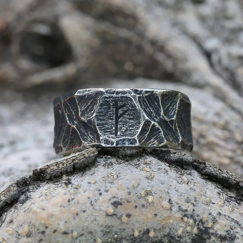 Nordic Trinity Knot Ring - Authentic Viking Celtic Steel Wedding Band - Viking Heritage Store