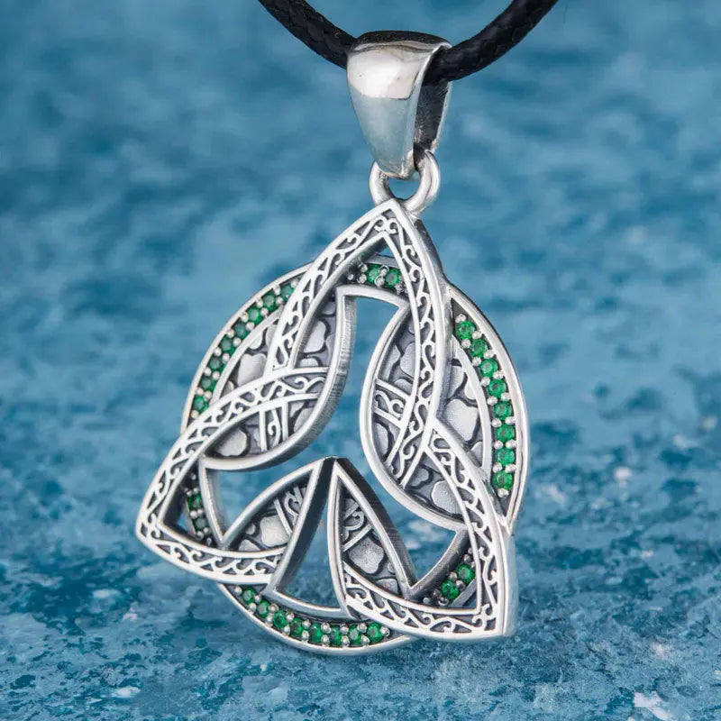 Triquetra Pendant Silver - Viking Heritage Store