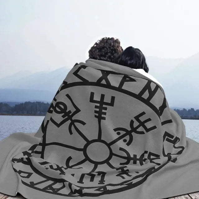 Vegvisir Blanket - Viking Heritage Store