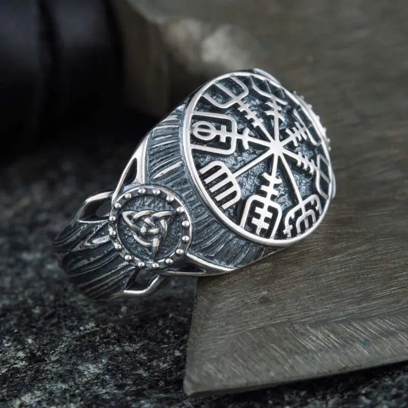 Vegvisir Ring (Silver) - Viking Heritage Store