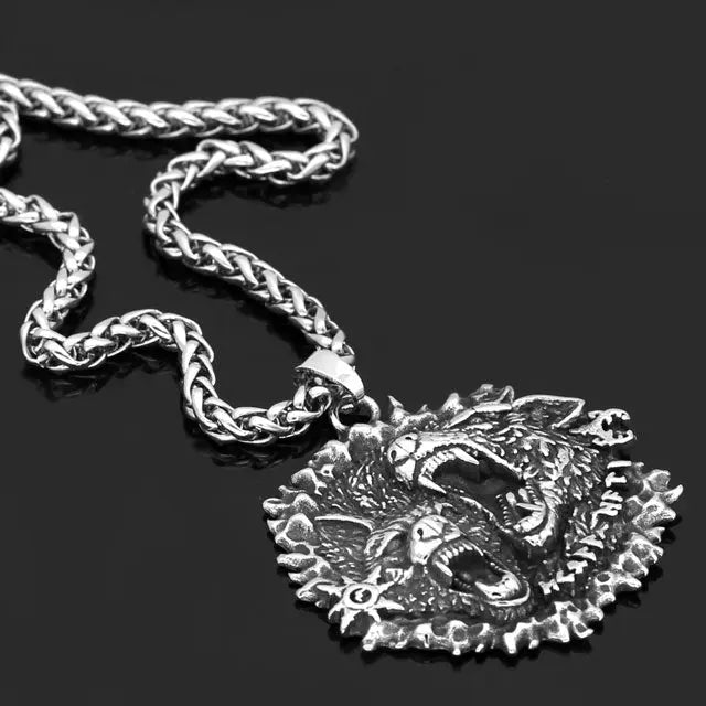 Wolf Pendant Necklace - Viking Heritage Store